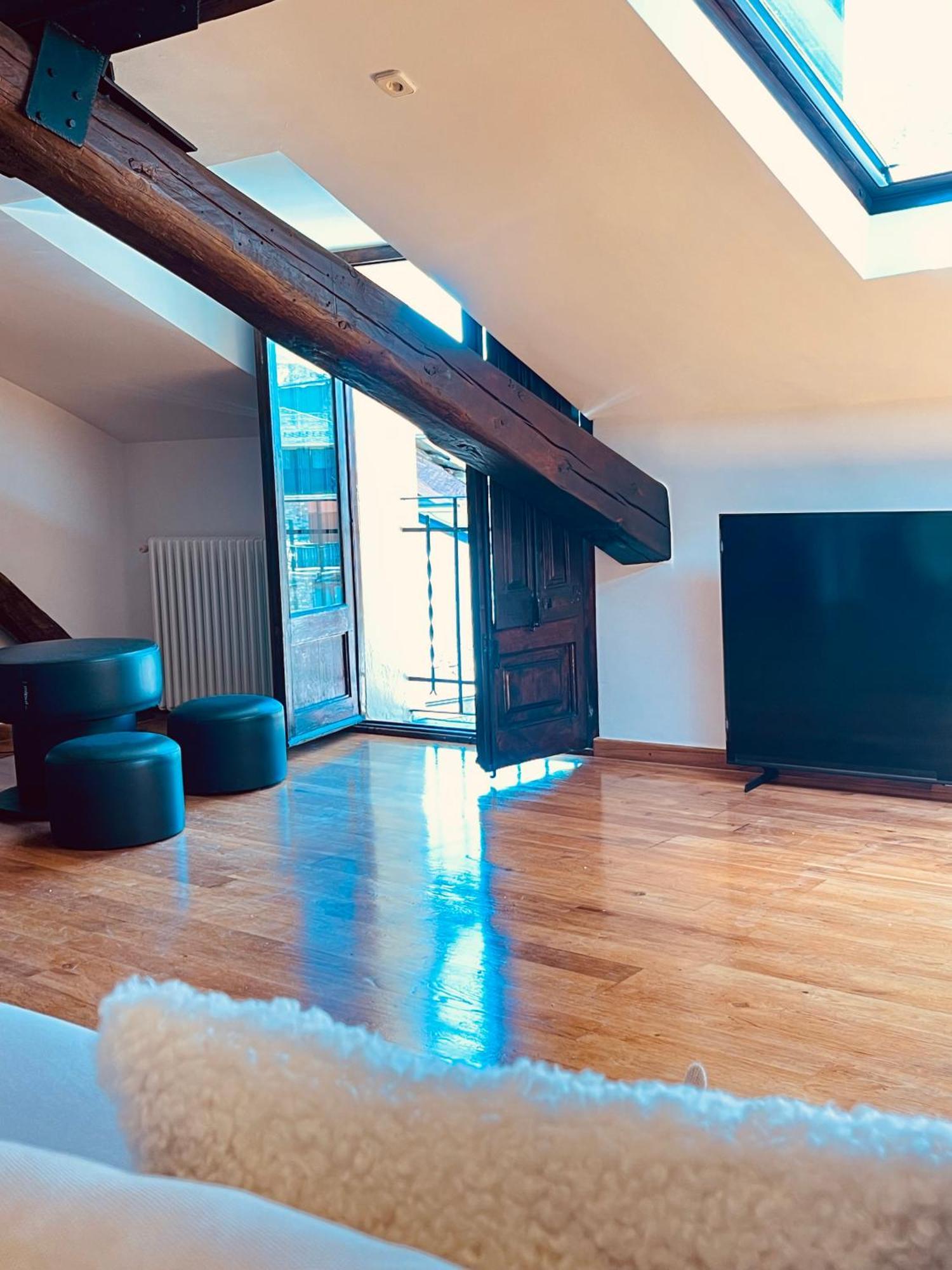 Ferienwohnung Cal Querol 2 - Atic En El Centre Puigcerdà Exterior foto